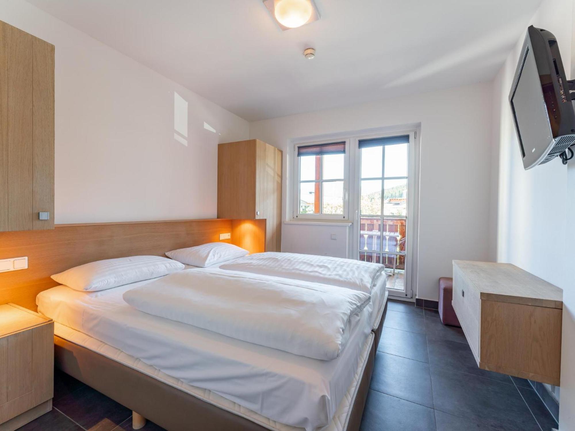 Mountainview Apartment Kaprun Bagian luar foto